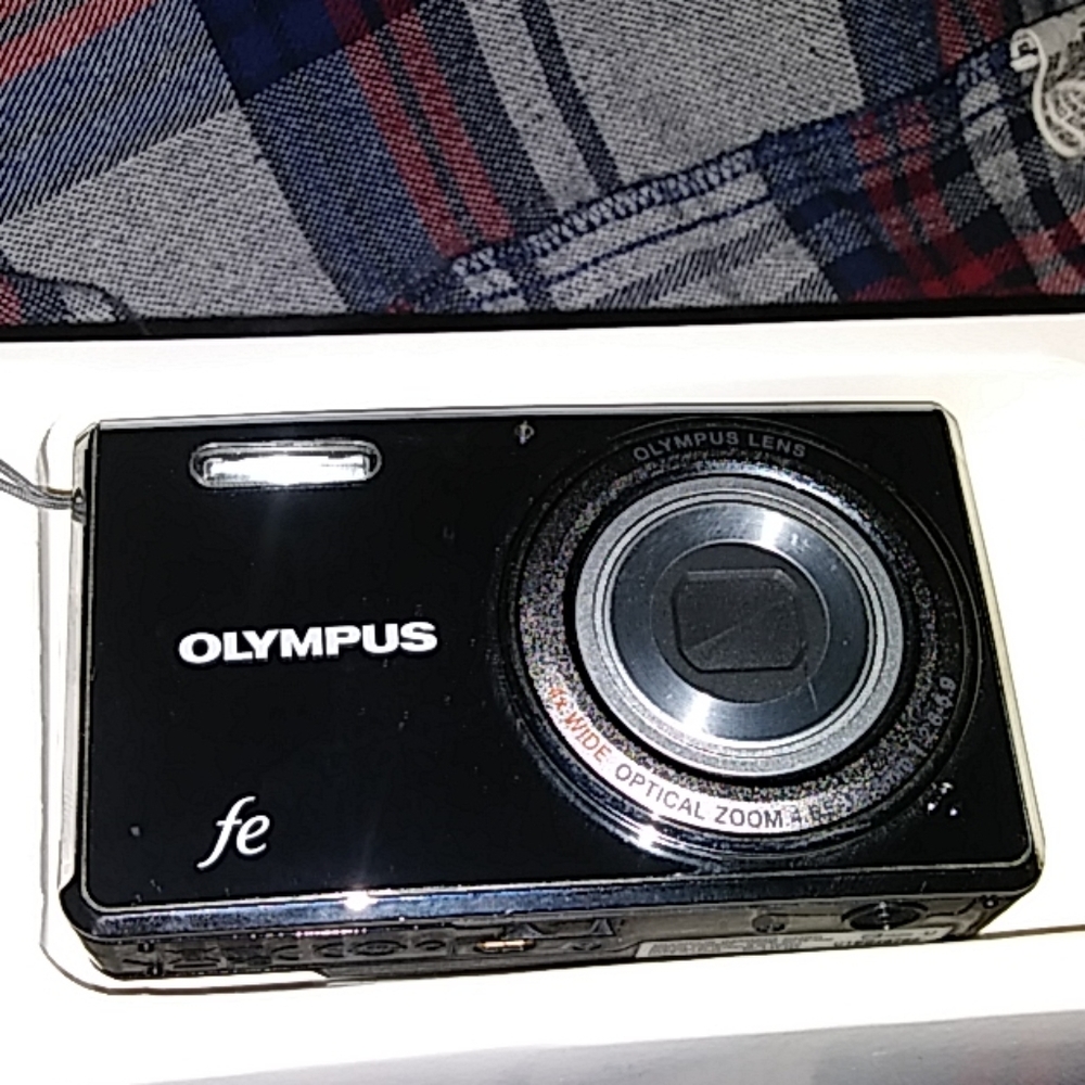 Olympus Fe Digital Camera
